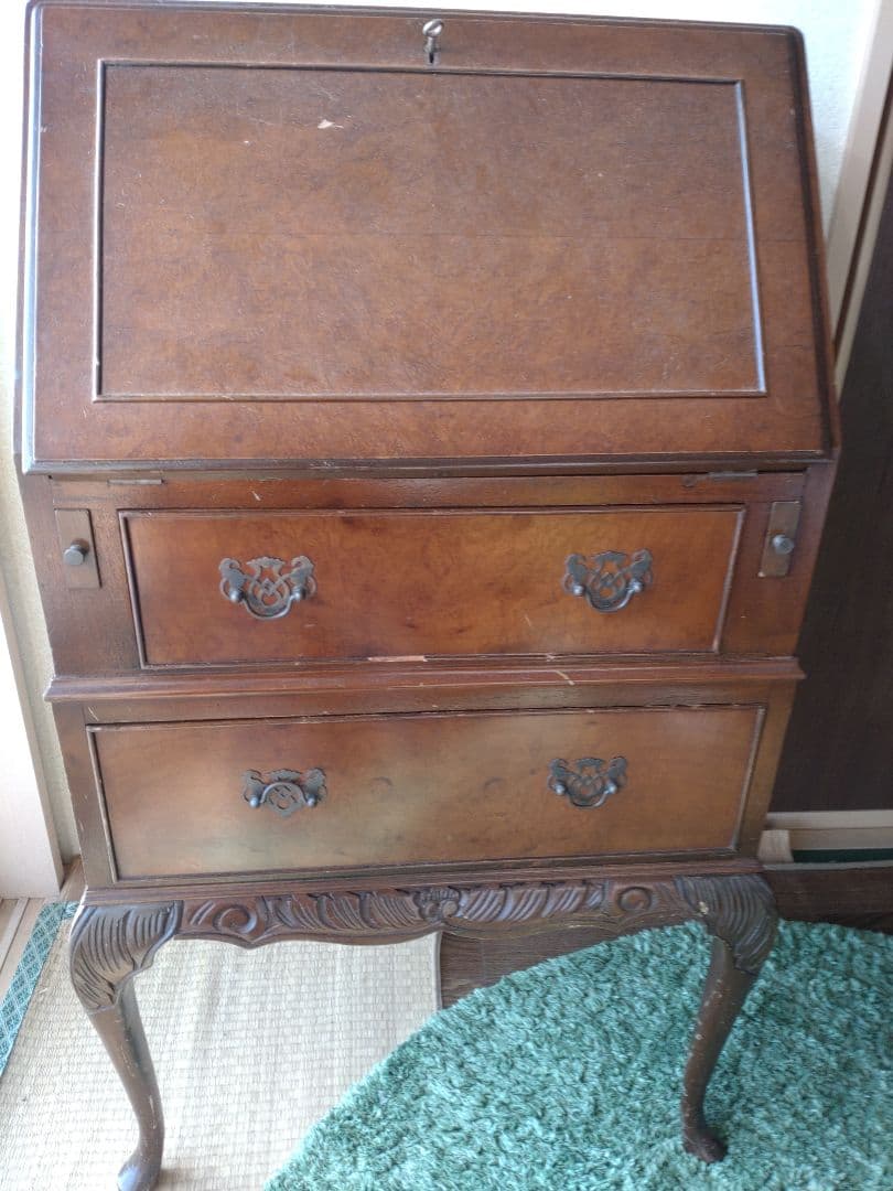 【お値引中】希少◆ライディングビューロー　アンティーク　鍵付き　猫脚