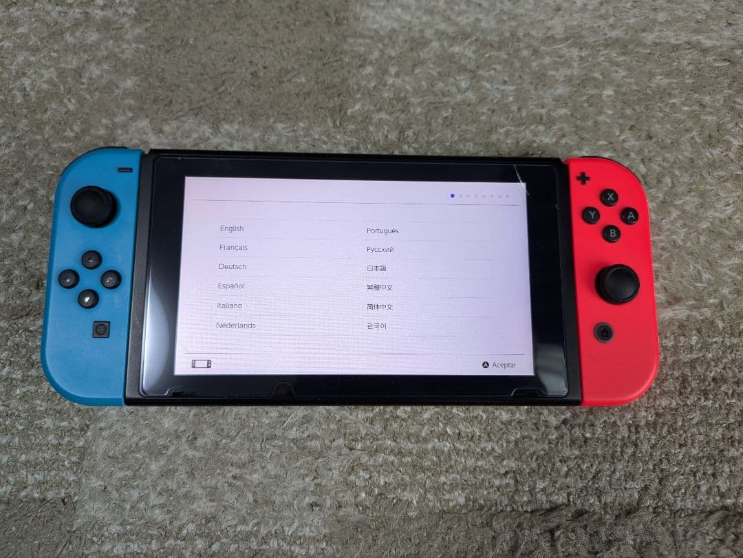 Nintendo Switch 青/赤 ソフトケース付