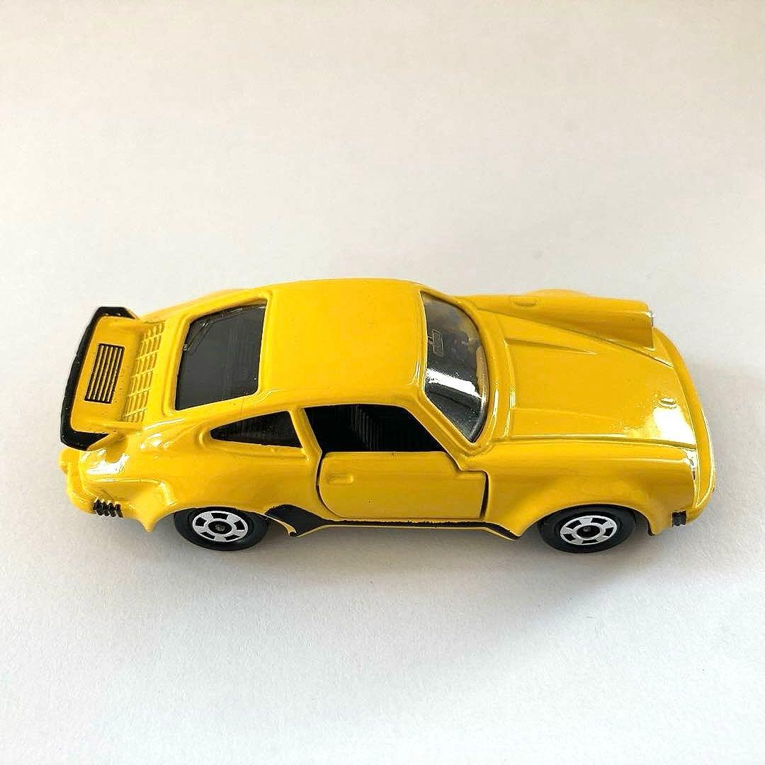 トミカ F1-2-2 ポルシェ930ターボ 日本製 青箱 イエロー 希少 美品