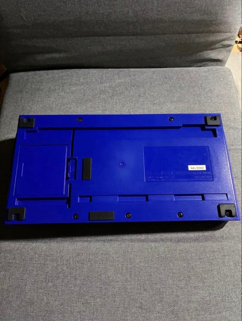 BOSSGuitarEffectsProcessorGT-1 アダプター付き