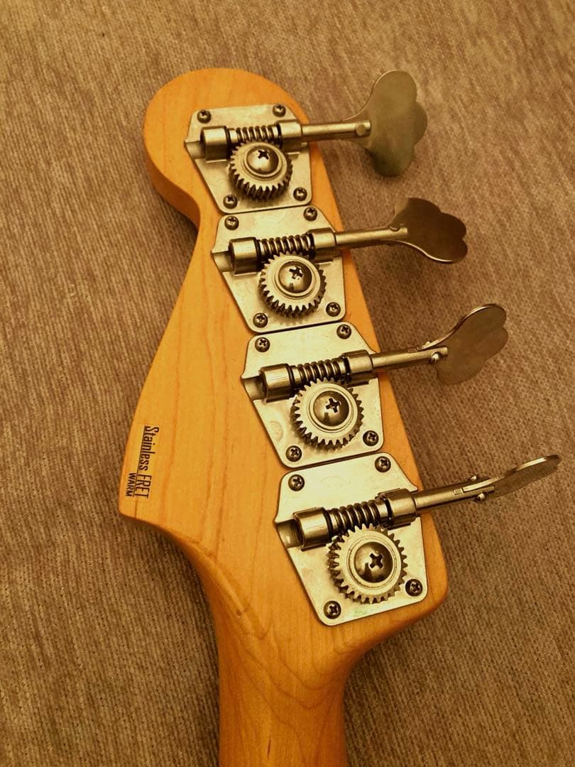 Freedom Custom Guitar Researchジャスベース2013