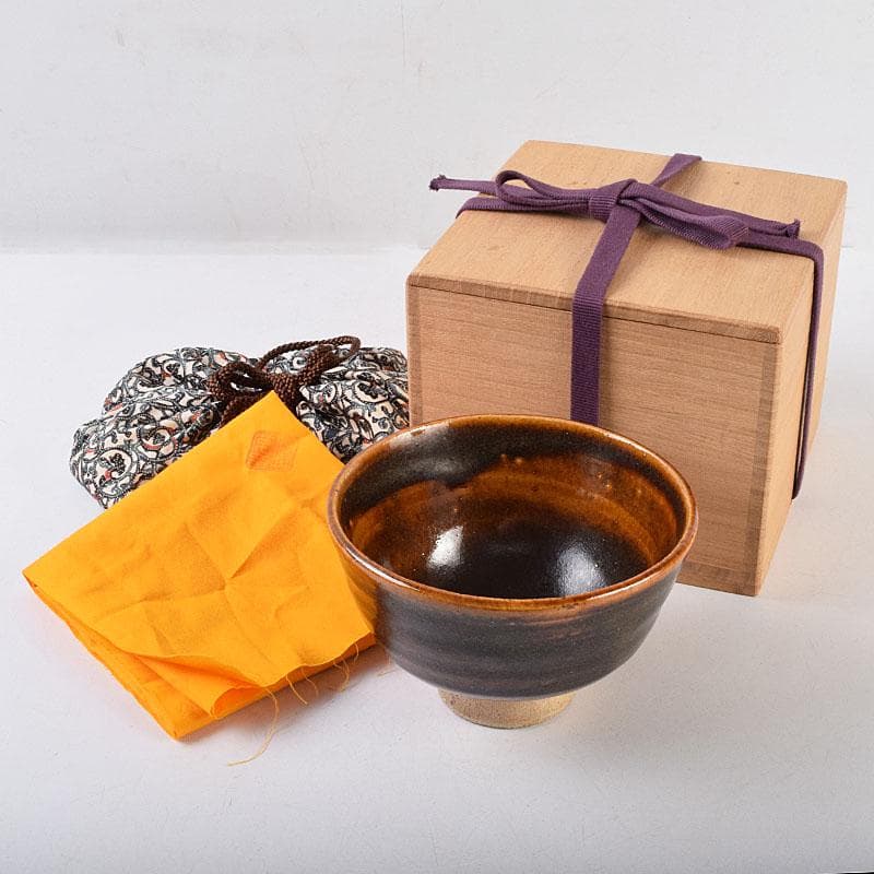 茶道具　河井寛次郎作　鉄薬碗　茶碗　仕覆付　共布共箱　M　R9197