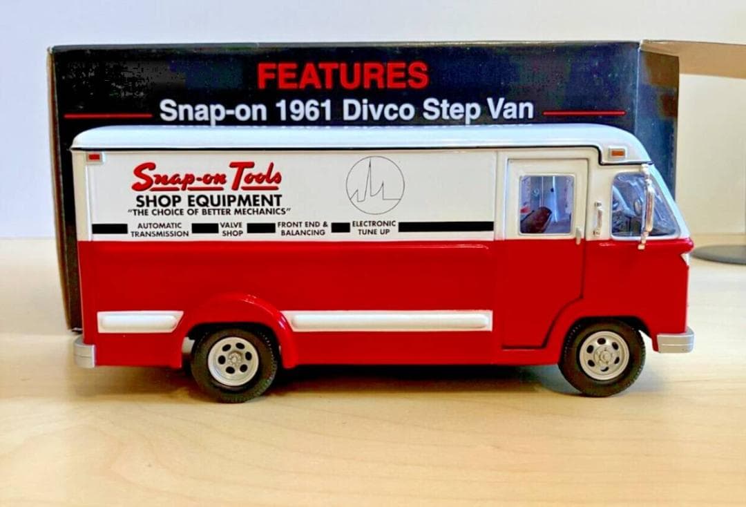 スナップオン Snap on1961 ステップバン Divco Step Van
