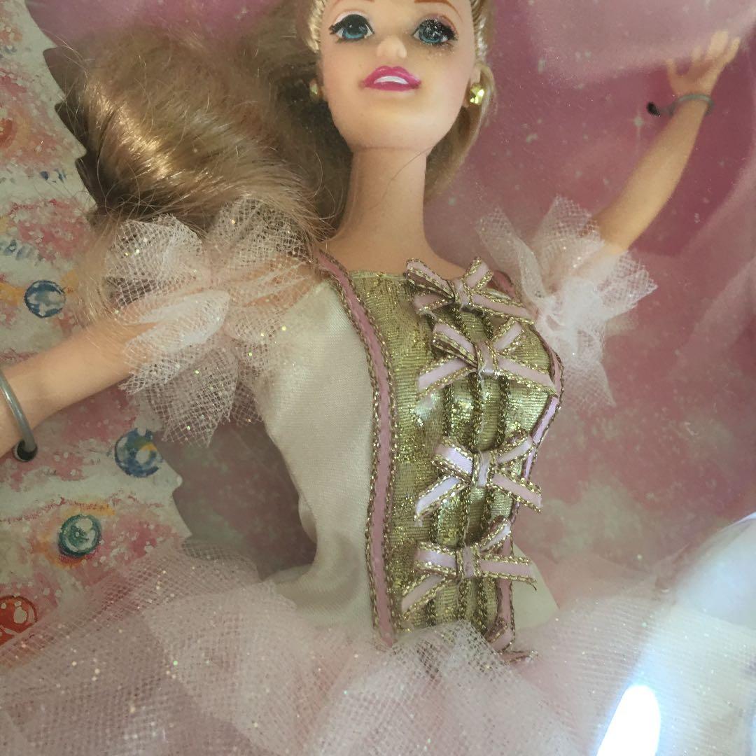 バービー　クリスマス　くるみ割り人形