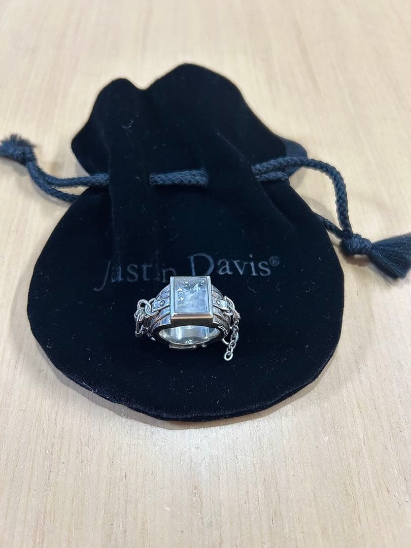 アクセサリー JUSTIN DAVIS - ROCK'N'ROLL SWINDLE RING