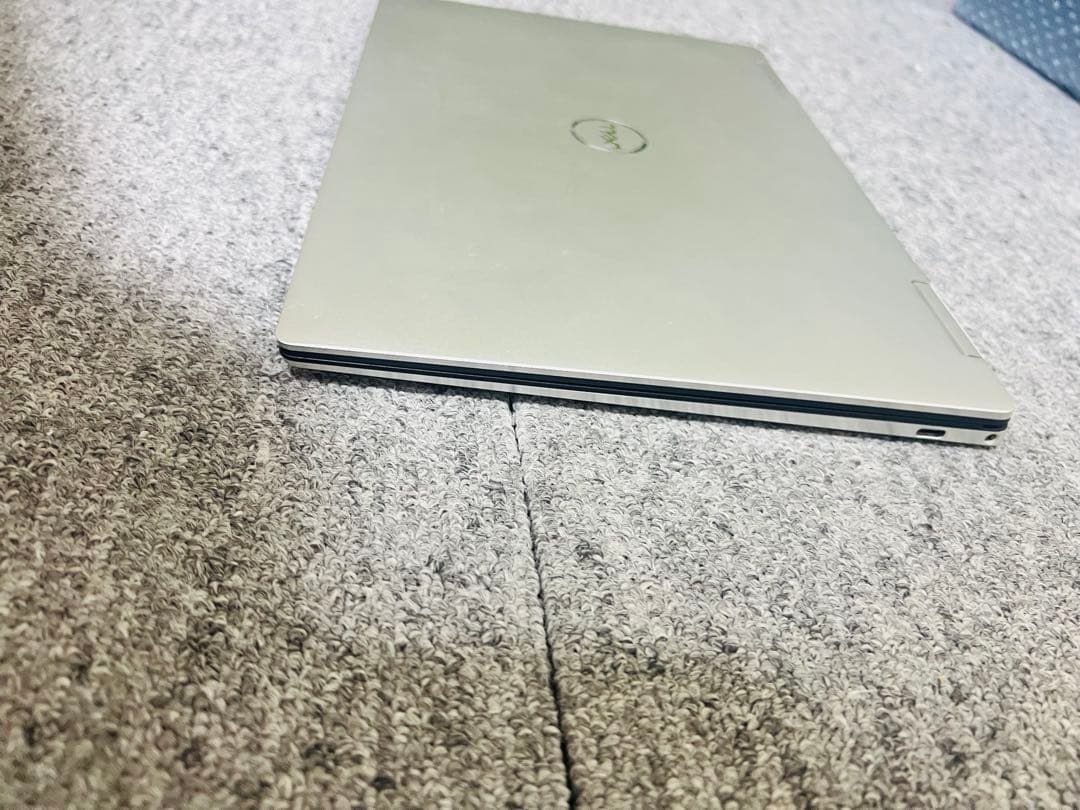 Dell xps 13 9310 i7 32 1Tbタッチパネル
