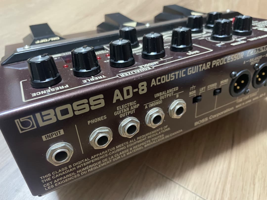 BOSS AD-8 アコースティックギタープロセッサー
