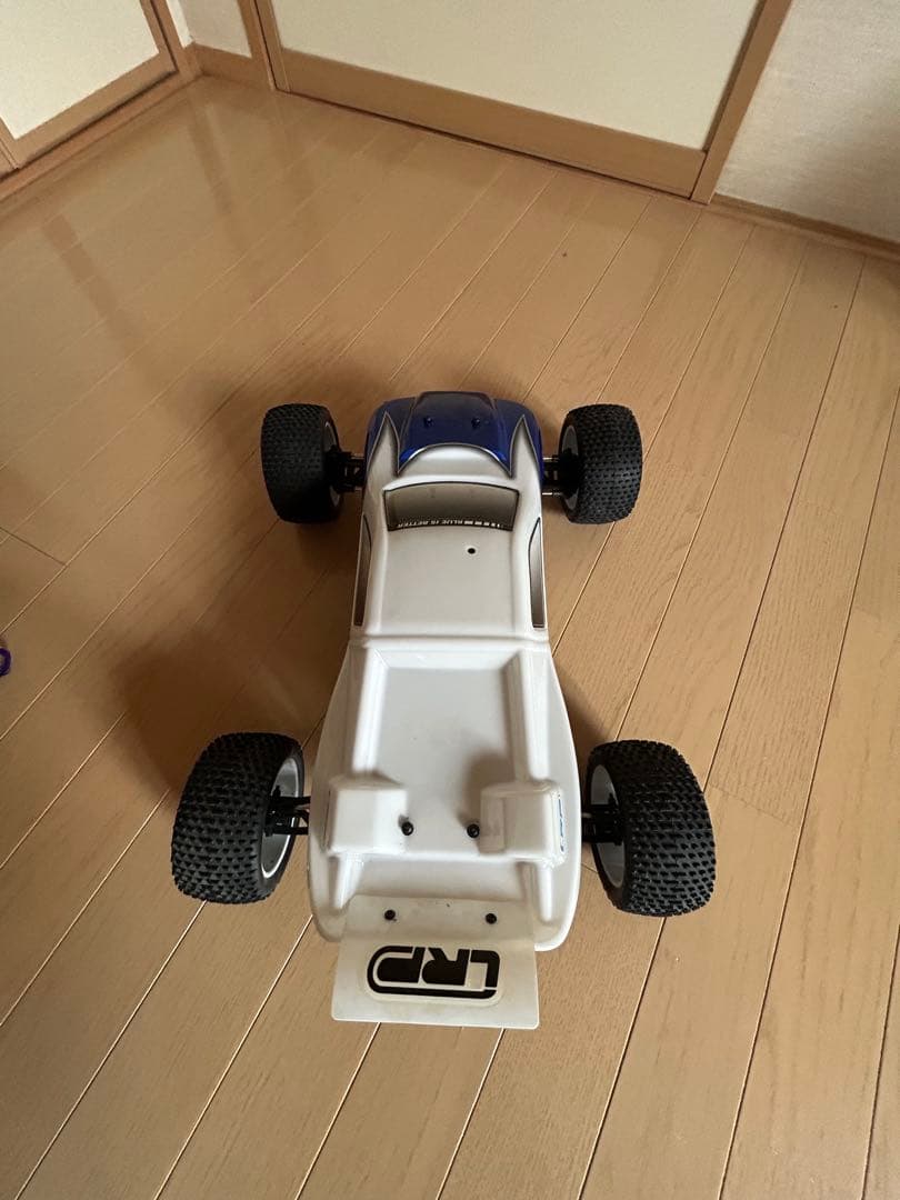 LRP オフロードラジコンカー