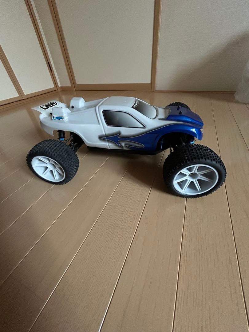 LRP オフロードラジコンカー