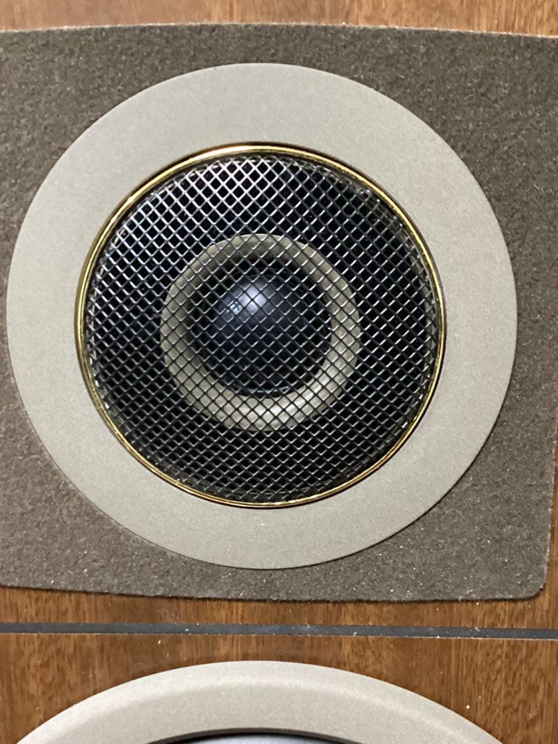 パナソニックSB-MX30 ツィーター周りの仕上げがオサレ