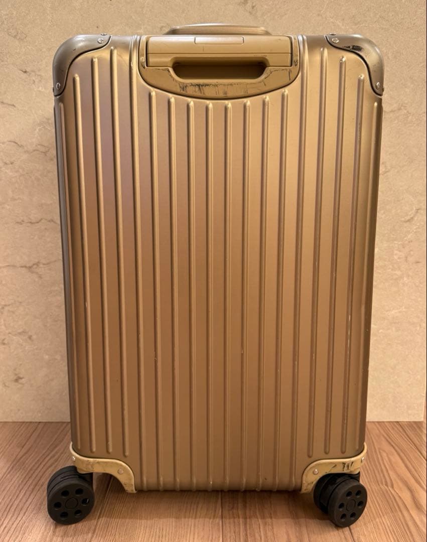 【新型美良品】RIMOWA OriginalチェックインM チタニウム