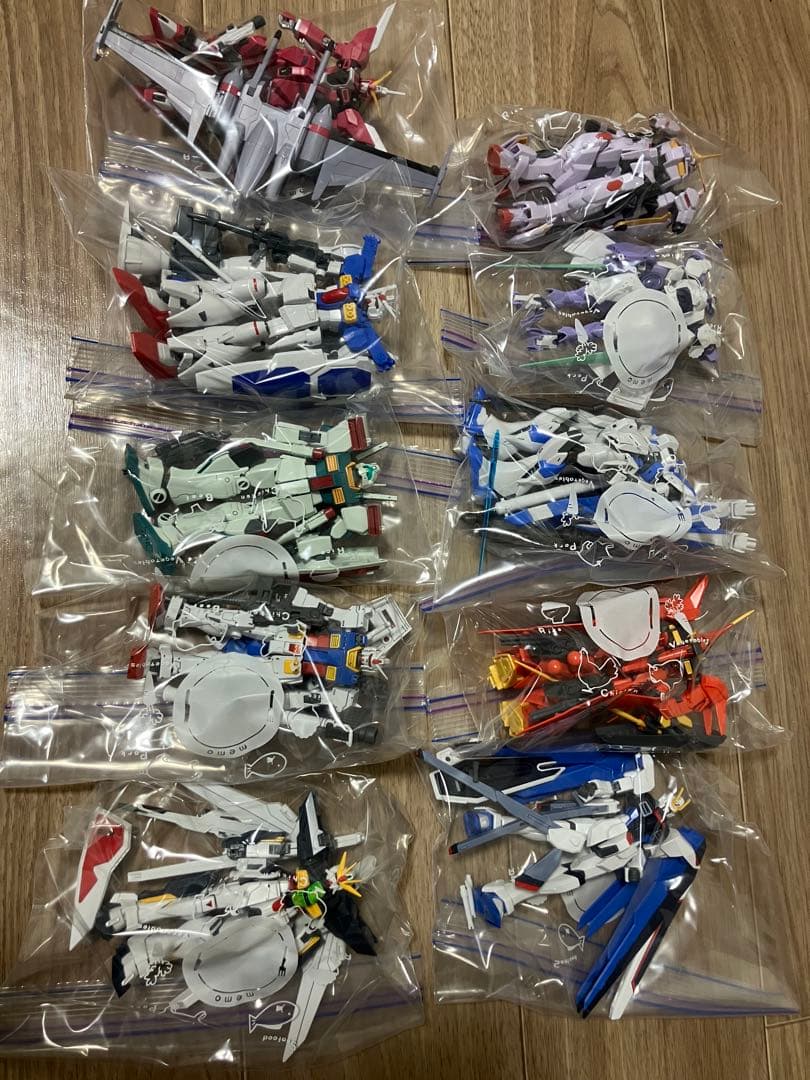 ガンプラまとめ売り　組み立て済み　バラ売り不可　50体　プレバン限定品多数