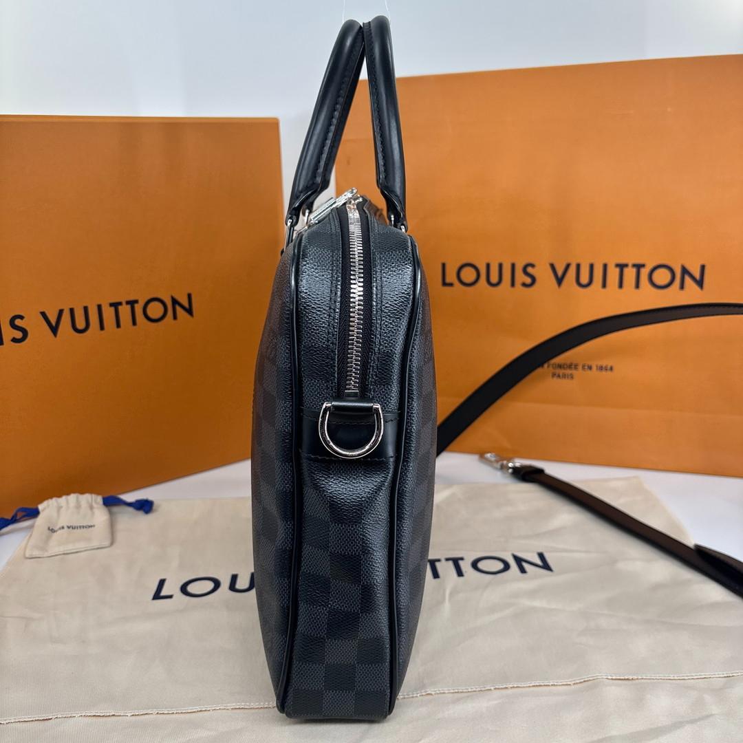 新品同様/IC 現行 ルイヴィトン ダミエグラフィット ビジネスバッグ ブラック