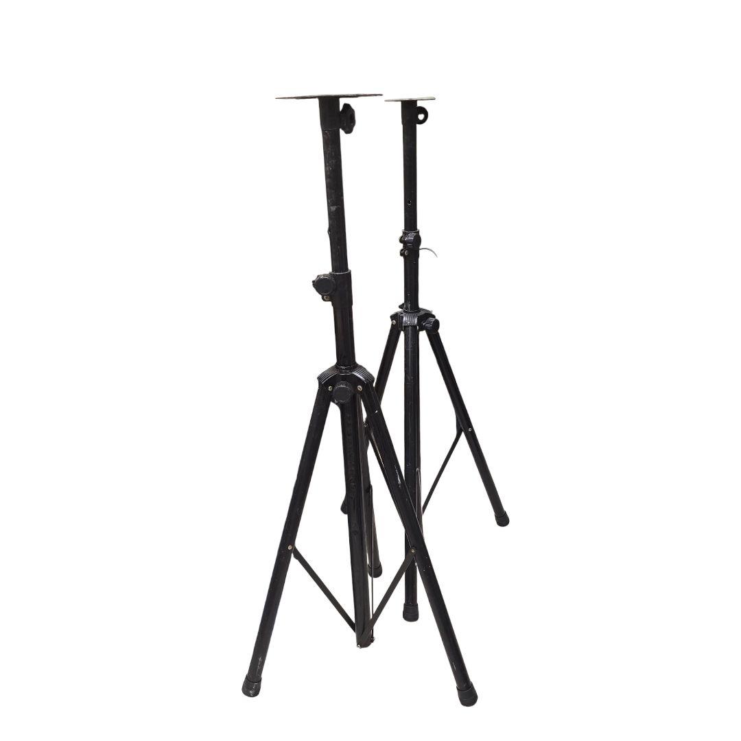 CLASSIC PRO スピーカースタンド2本 　高さ約2ｍ位まで上がります。