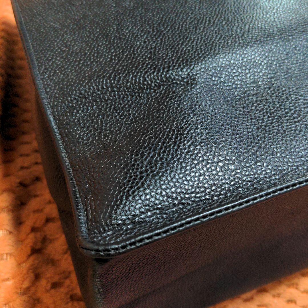 CHANEL ブラック レザー ショルダーバッグヴィンテージ