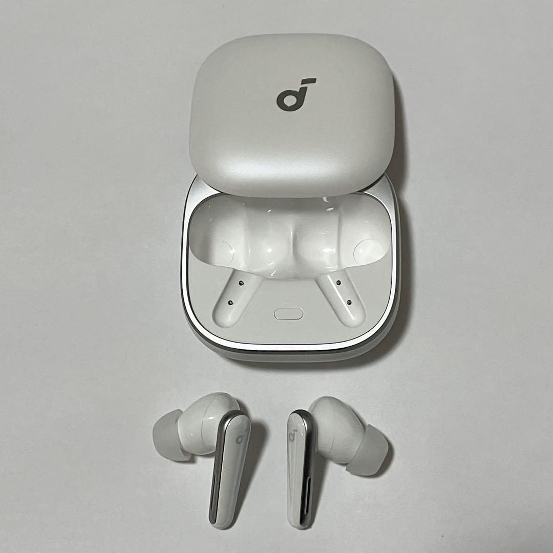 極美品 Anker Soundcore Liberty 5 ホワイト イヤホン