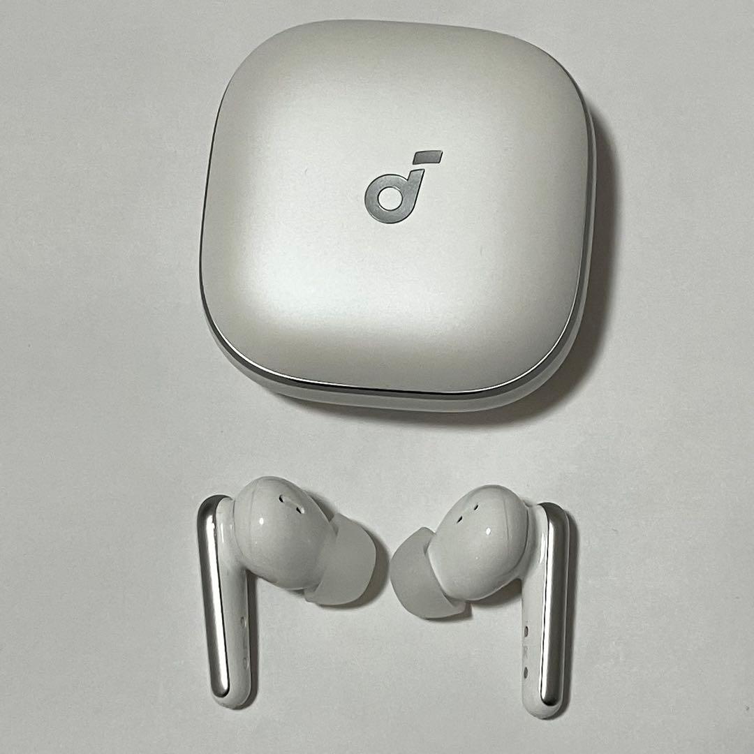 極美品 Anker Soundcore Liberty 5 ホワイト イヤホン