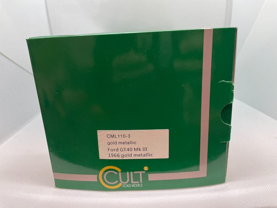 104-031 Cult 1/18 フォード GT40 Mk III 1966