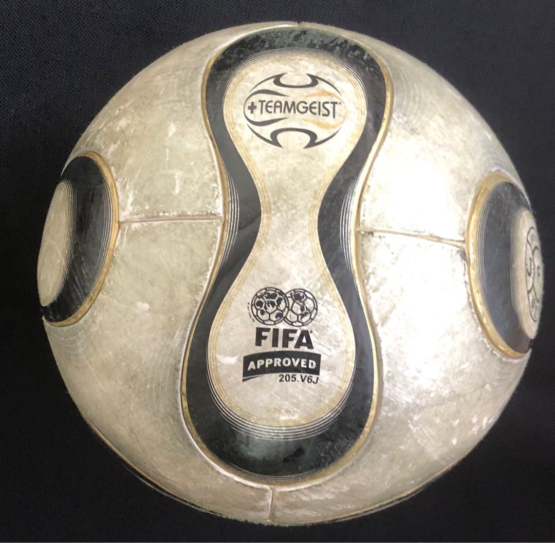 adidas Teamgeist サッカーボール 2006