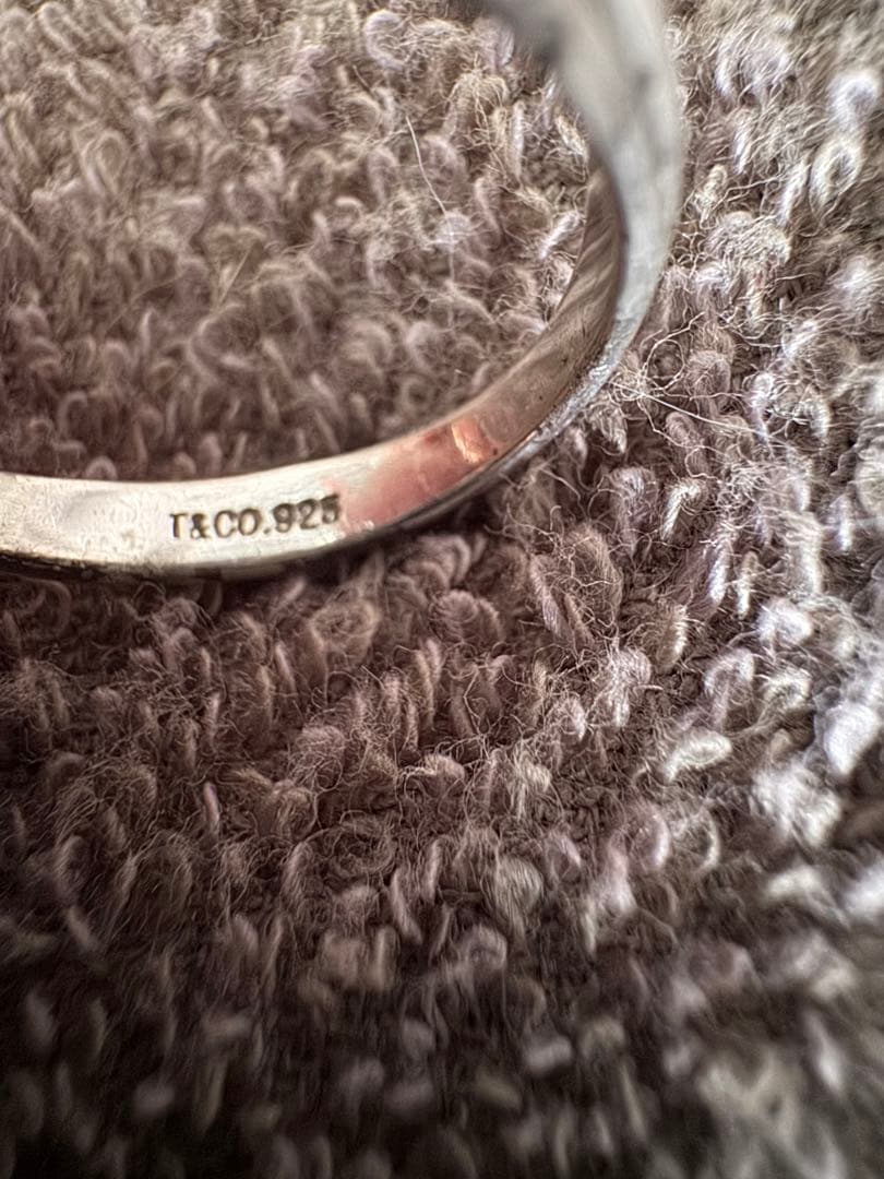 ティファニー チューリップ モチーフ リング