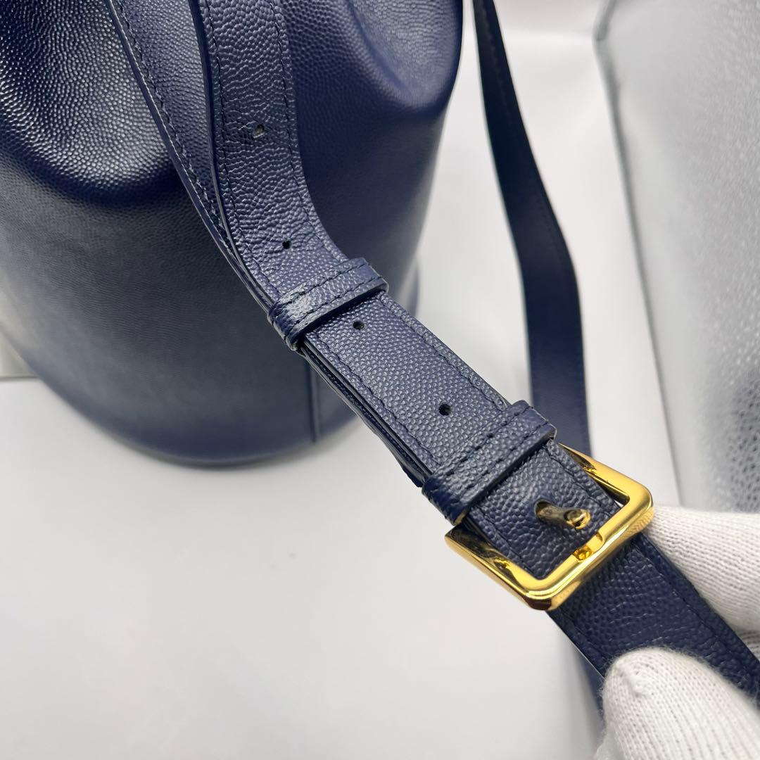 フルラ ショルダーバッグ 2way コロナ 巾着 ポーチ付　バケット レザー