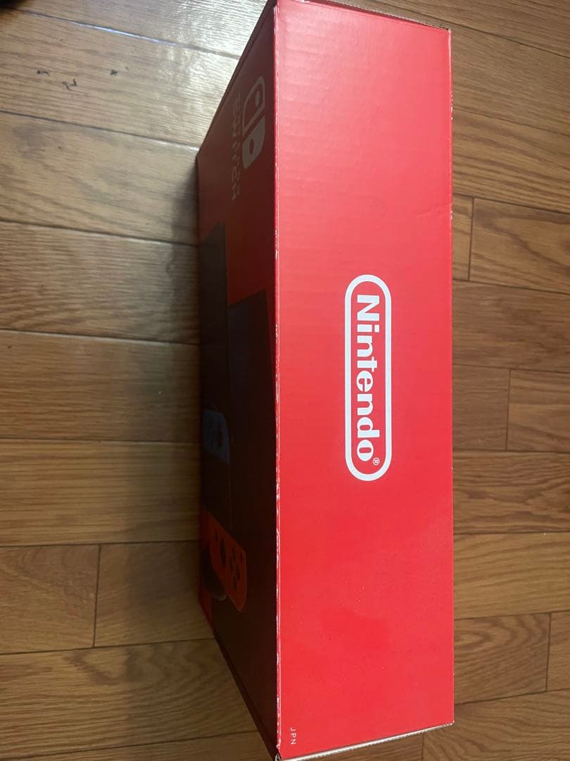 Nintendo Switch 本体 赤 青 Joy-Con付き