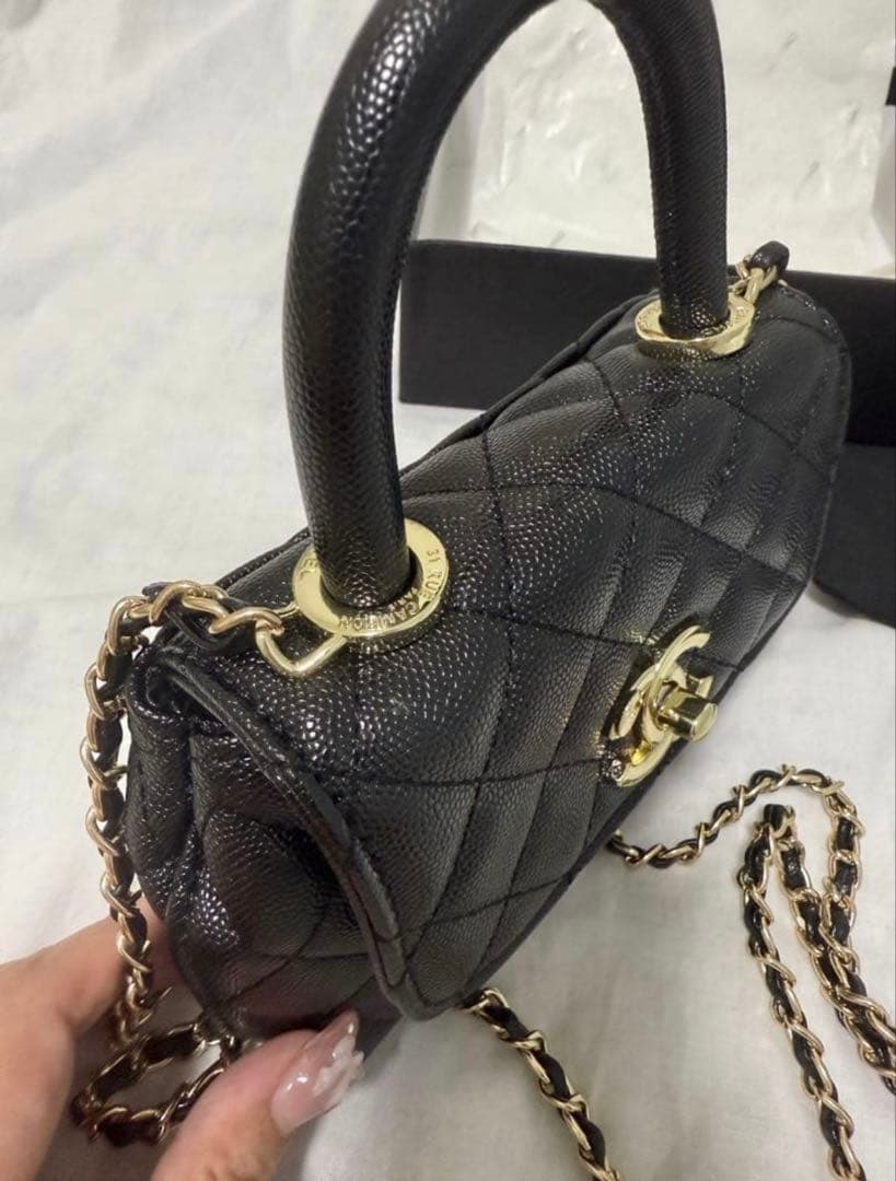 CHANEL(シャネル)ノベルティ ミニショルダーバッグ 箱 保存袋 カード付き