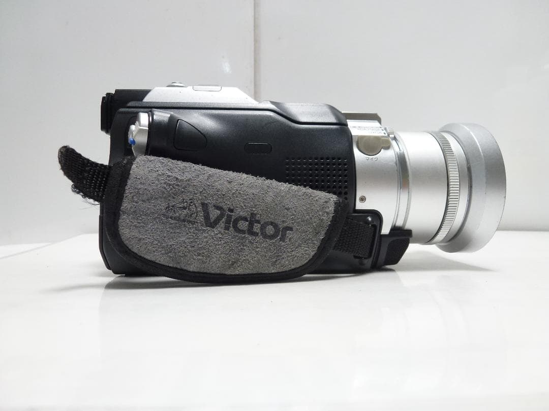 希少　動作品　Victor ビクター　デジタルビデオカメラ　GR-DV2000