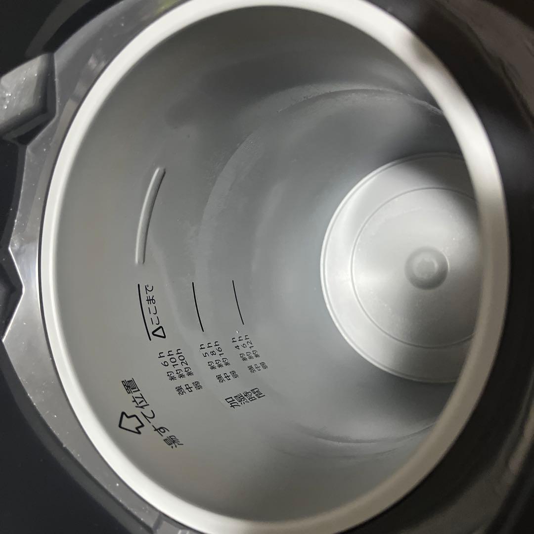 ■ZOJIRUSHI スチーム式加湿器 ／EE-TA60型