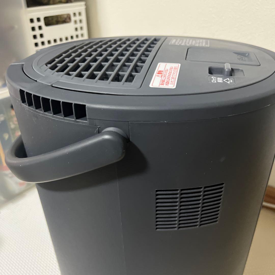 ■ZOJIRUSHI スチーム式加湿器 ／EE-TA60型