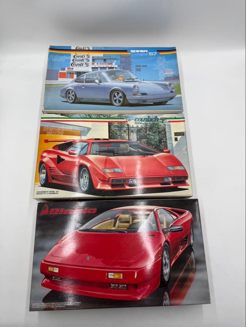 FUJIMI ディアブロ　ポルシェ　カウンタック　プラモデル