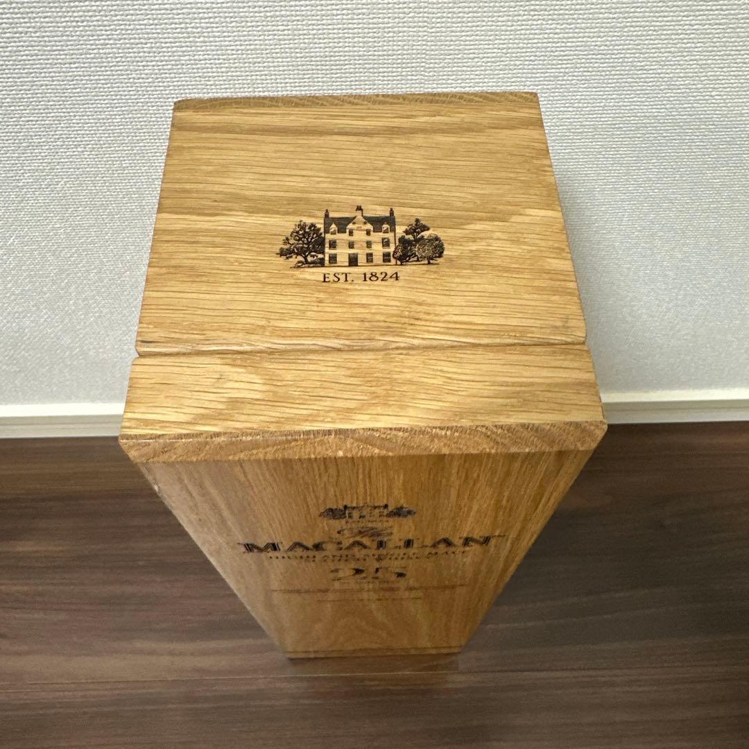 『早い者勝ち』マッカラン 25年 空瓶フルセット 24時間以内配送 即購入可