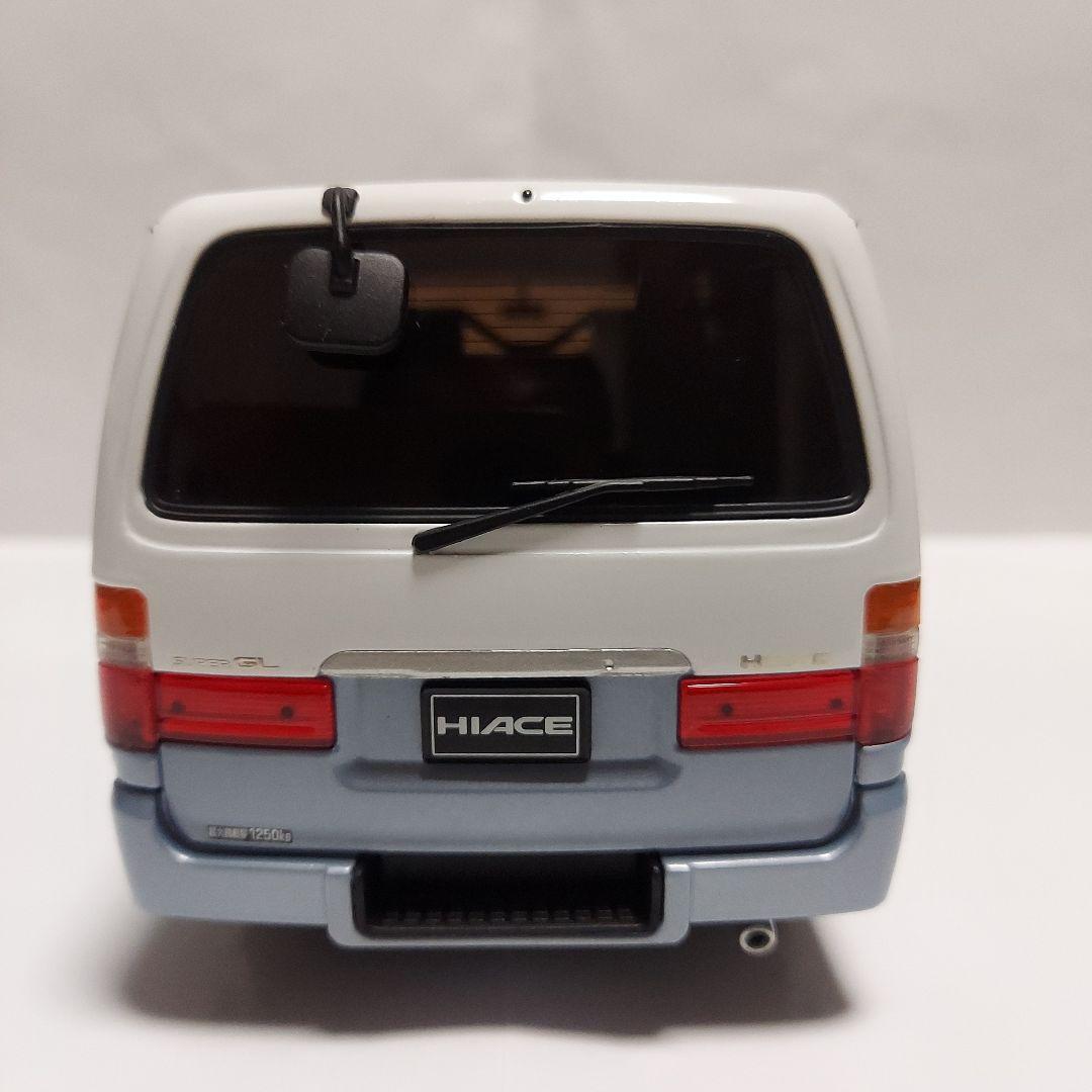 アオシマ DISM 1/24 トヨタハイエース100系バン スーパーGL後期型