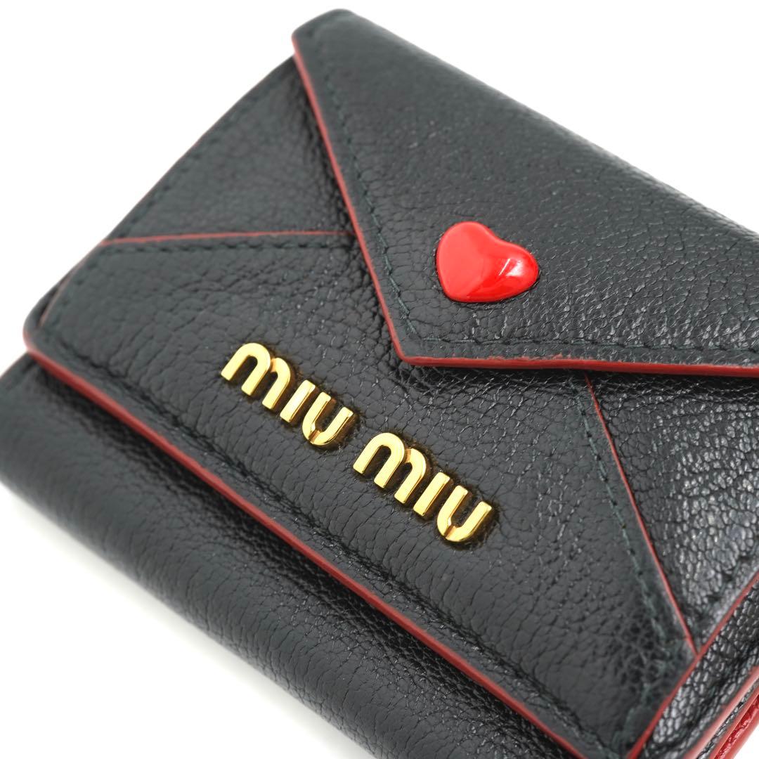 ✨新品未使用✨　miumiu ミニ財布　マドラス　レター　ペーパーミニ　ハート