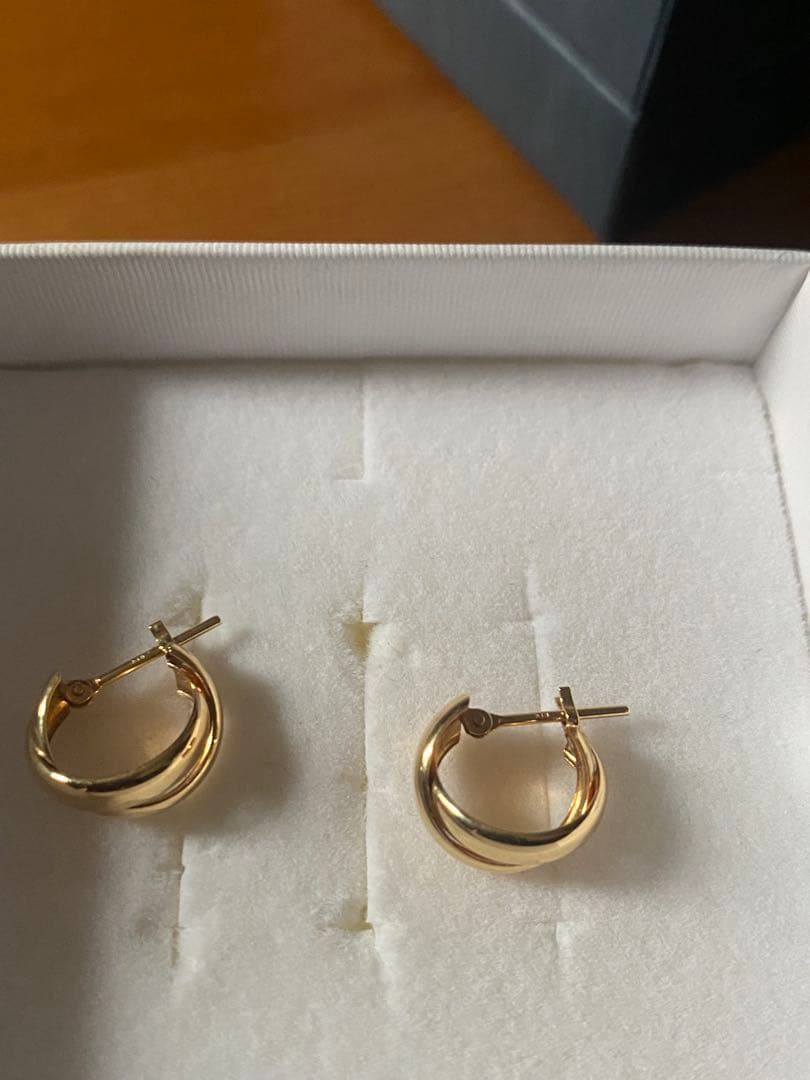 18Kゴールドのイヤリング