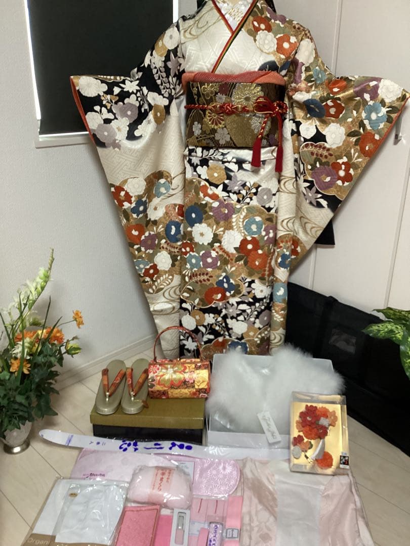 王道の古典柄 正絹振袖三越誂え 買い足し無しのフルセット 身丈166cm 裄長