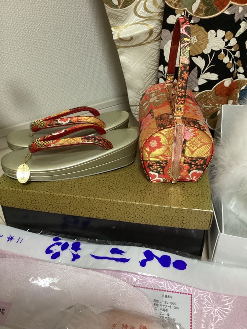 王道の古典柄 正絹振袖三越誂え 買い足し無しのフルセット 身丈166cm 裄長