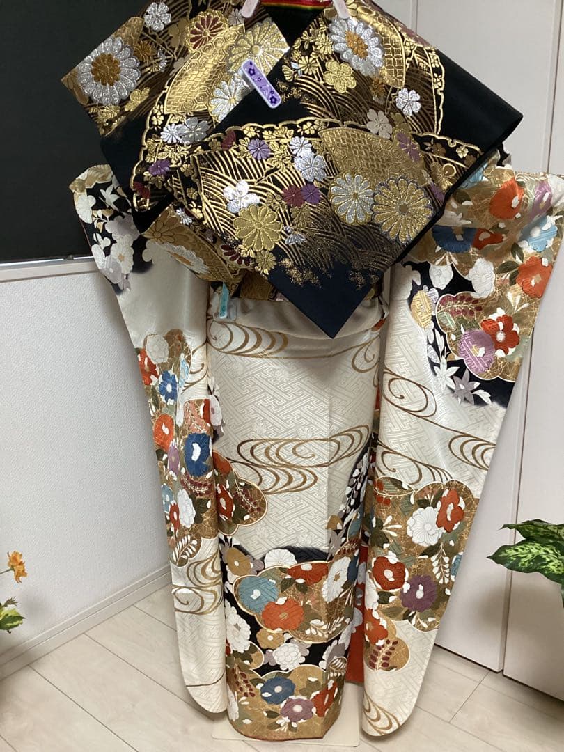王道の古典柄 正絹振袖三越誂え 買い足し無しのフルセット 身丈166cm 裄長