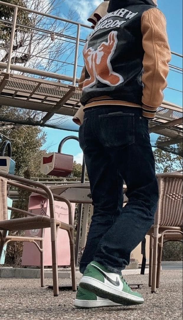 ZARA レザーボンバージャケット　スタジャン