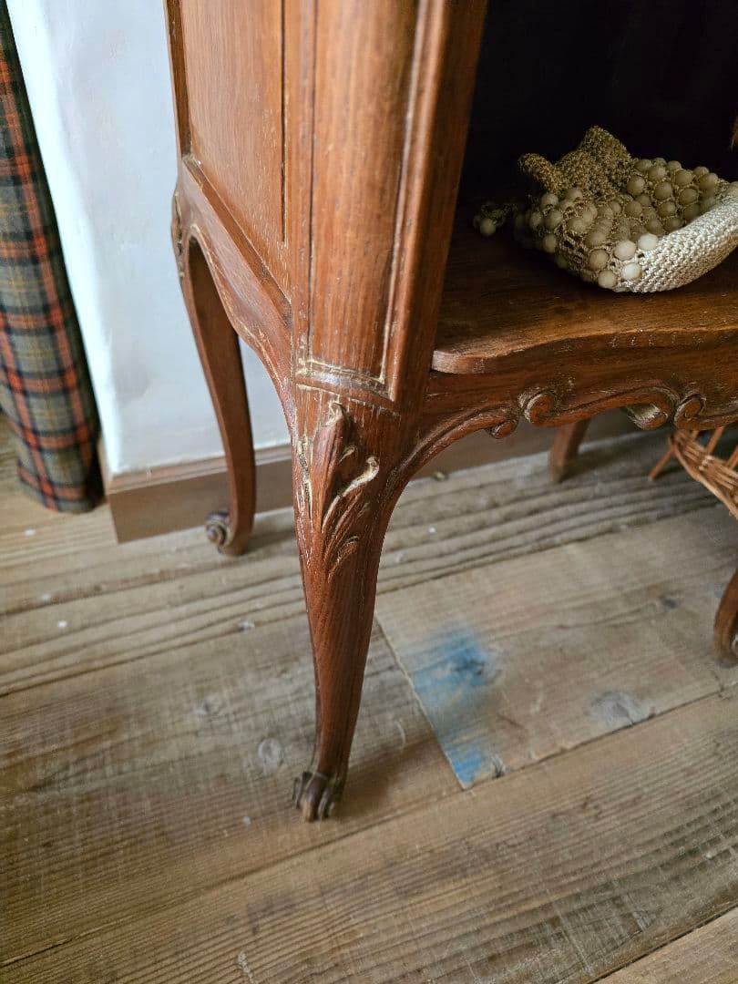 フランス　アンティーク　オーク　　ベッドサイドテーブル　家具