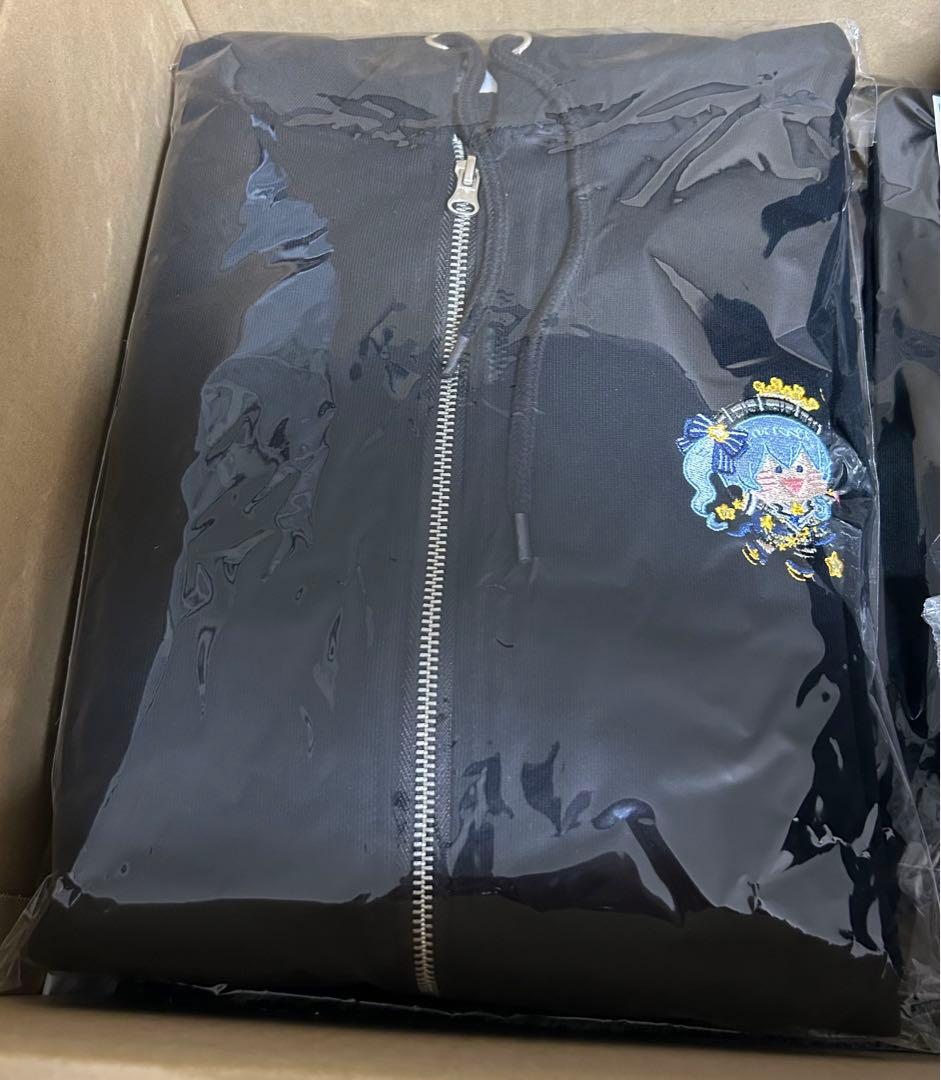 星街すいせい×カナヘイの小動物 コラボ　おでかけパーカー【新品】【在庫ラスト】