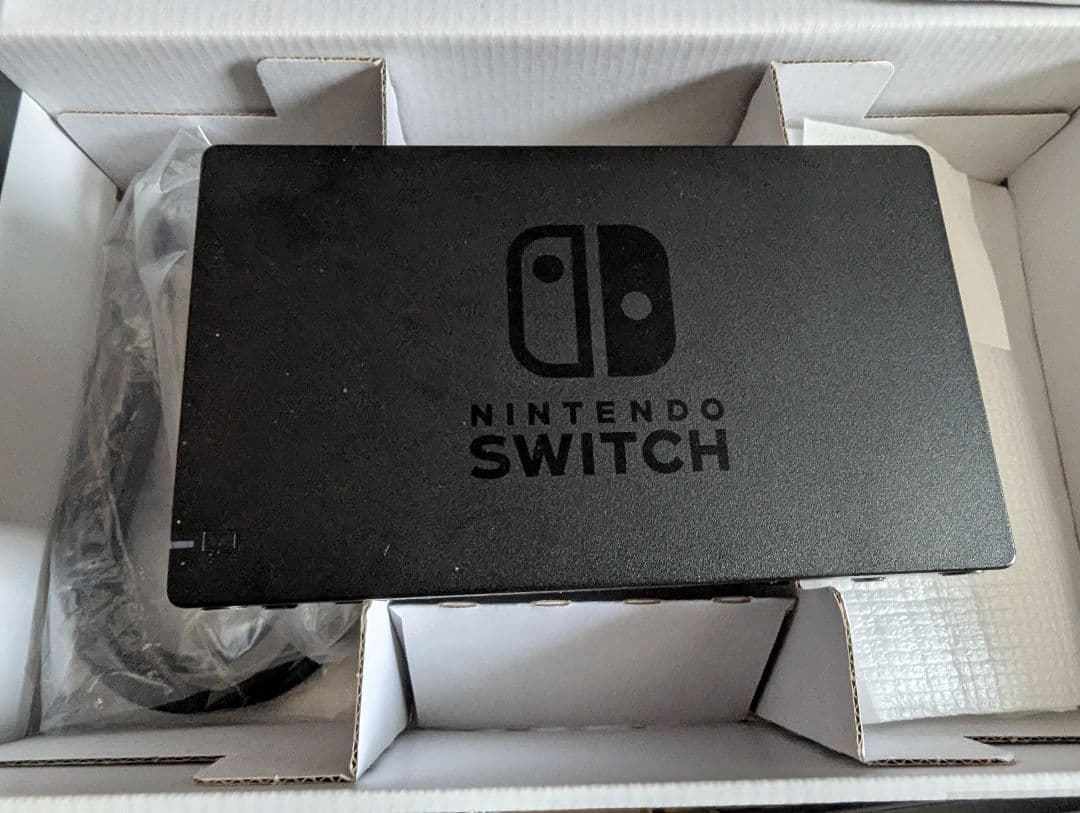 Nintendo Switch本体 Joy-Con(L)/(R) グレー