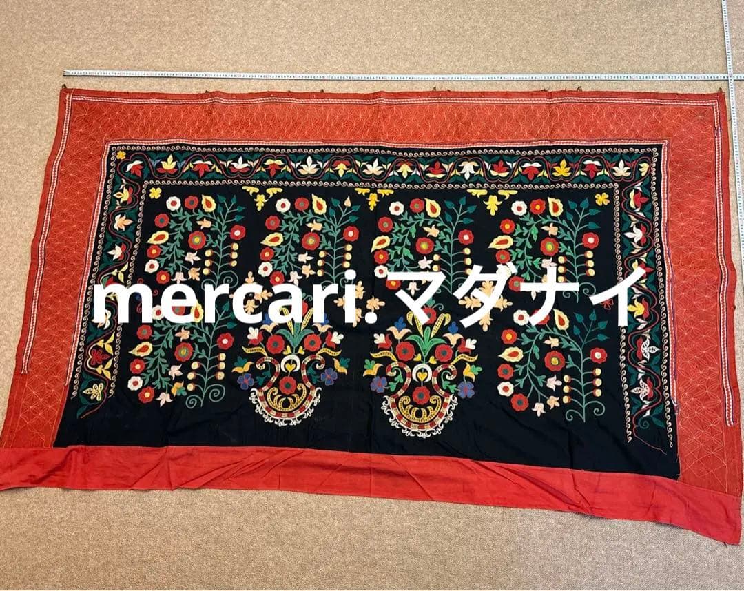 #ウズベキスタン の#スザニ刺繍 です。