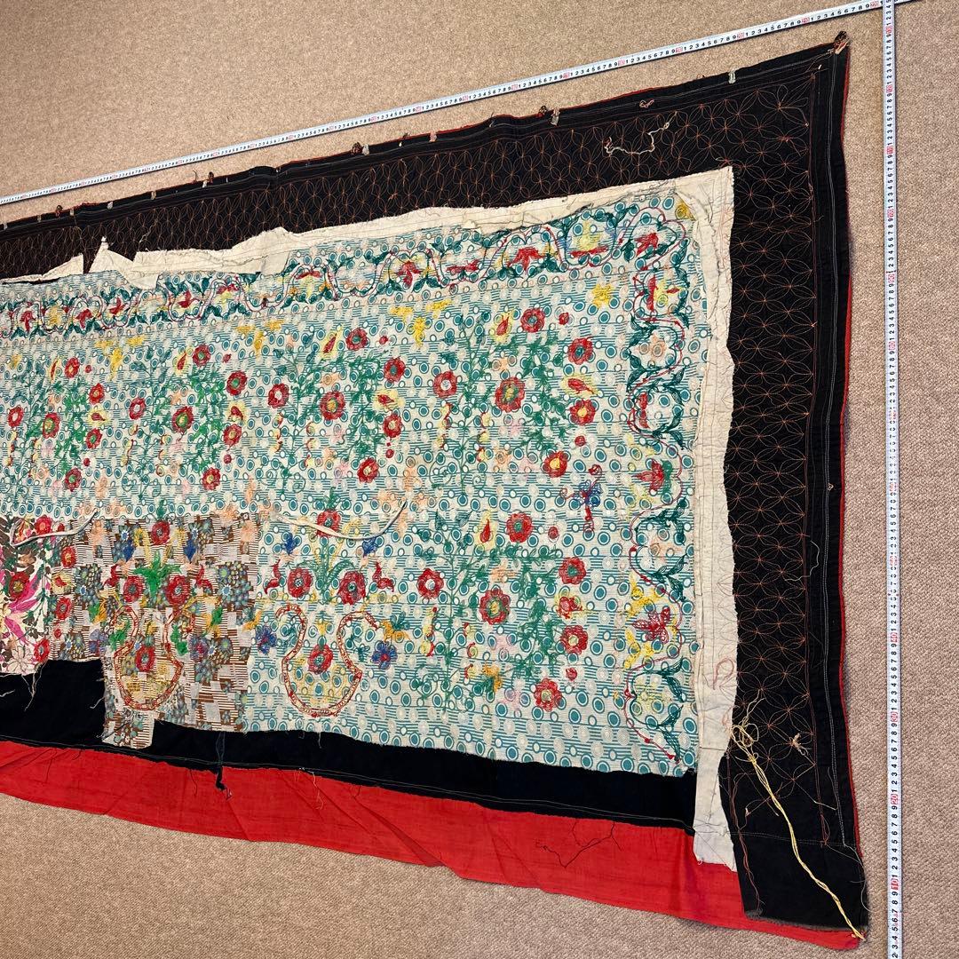 #ウズベキスタン の#スザニ刺繍 です。