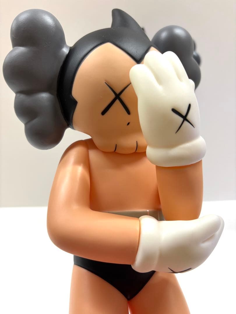 2体セットASTRO BOY KAWS フィギュア ソフビ　約35cm