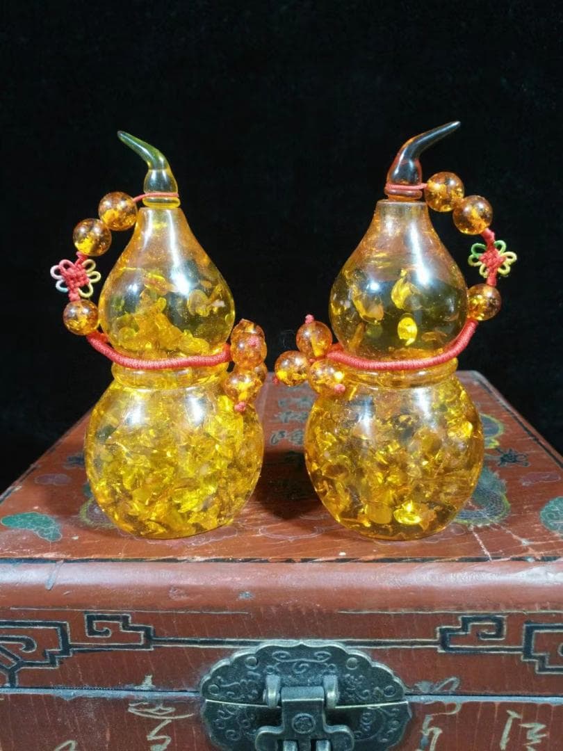 中国古美術・旧蔵・琥珀のヒョウタンセット・純手作り・細密彫・文房置物・風水置物
