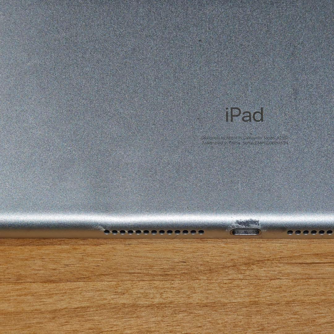 【限定割引】iPad 7世代 32GB logicoolキーボード付ケース付