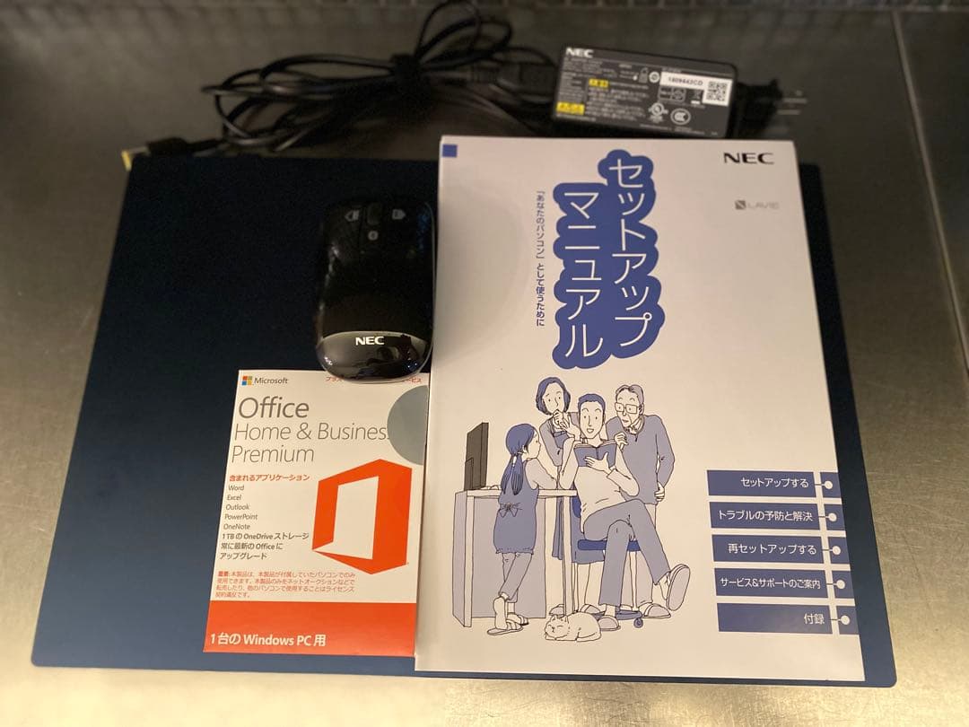 NEC LAVIE N15 Ryzen7 / 1TB / Office付