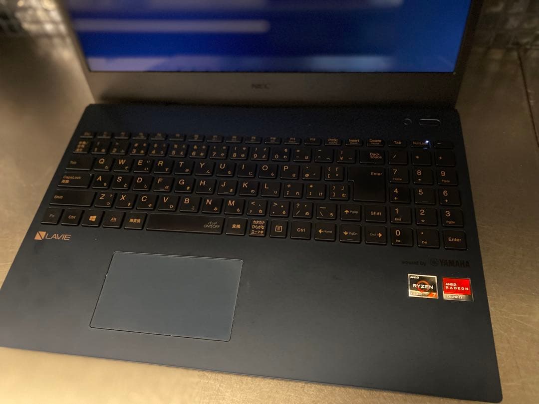 NEC LAVIE N15 Ryzen7 / 1TB / Office付