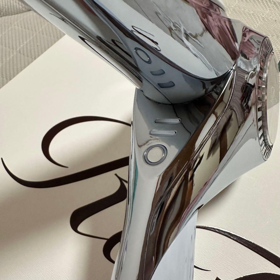 リファ　リファビューティックドライヤーBX RE-BQ ホワイト　箱と保証証付き